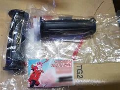 Грипсы Yamaha JOG, VINO, GEAR, VOX, BWS, Aerox, BJ оригинал, комплект